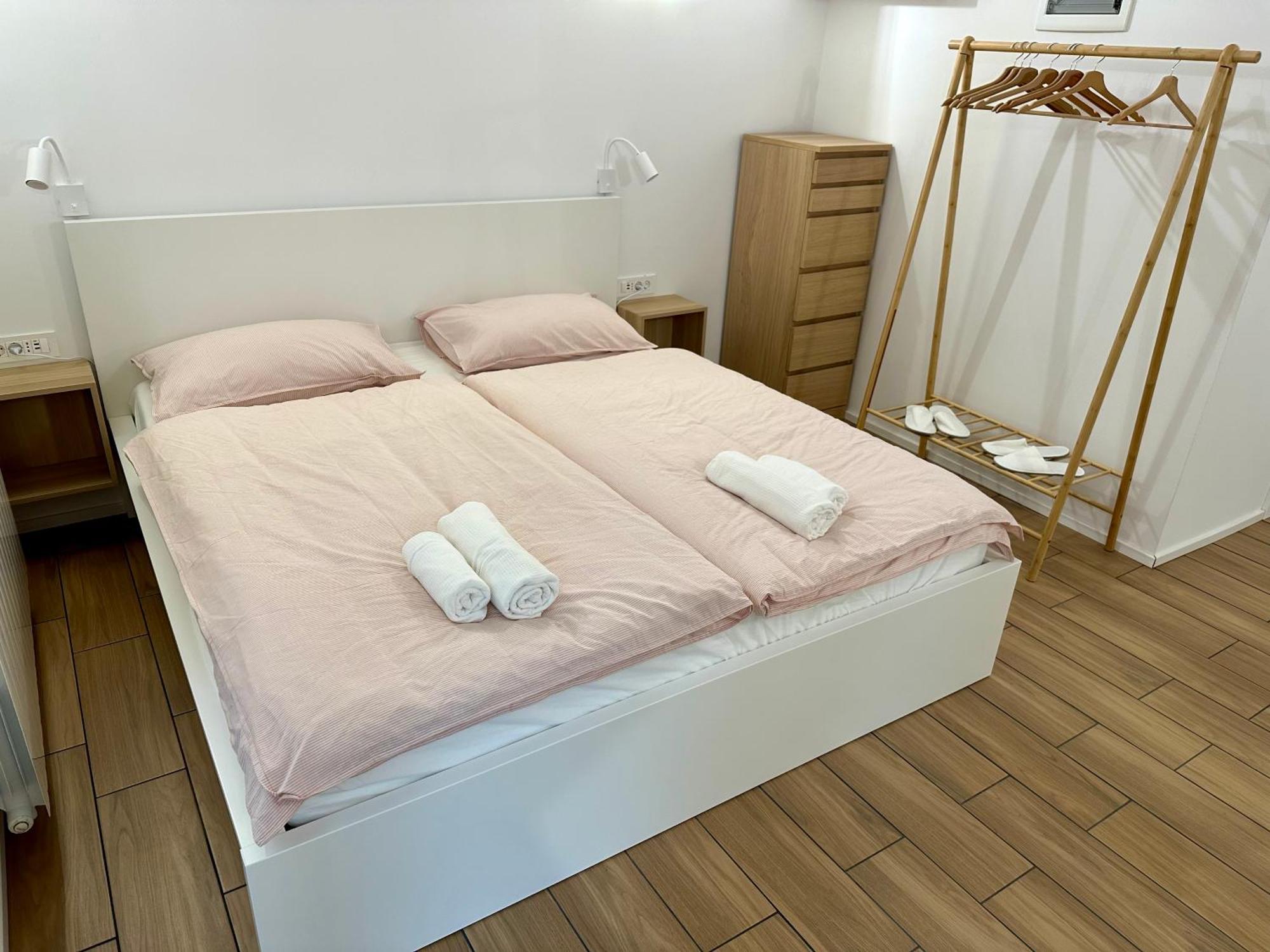 Alpine Echo Apartments โบเว็ก ภายนอก รูปภาพ