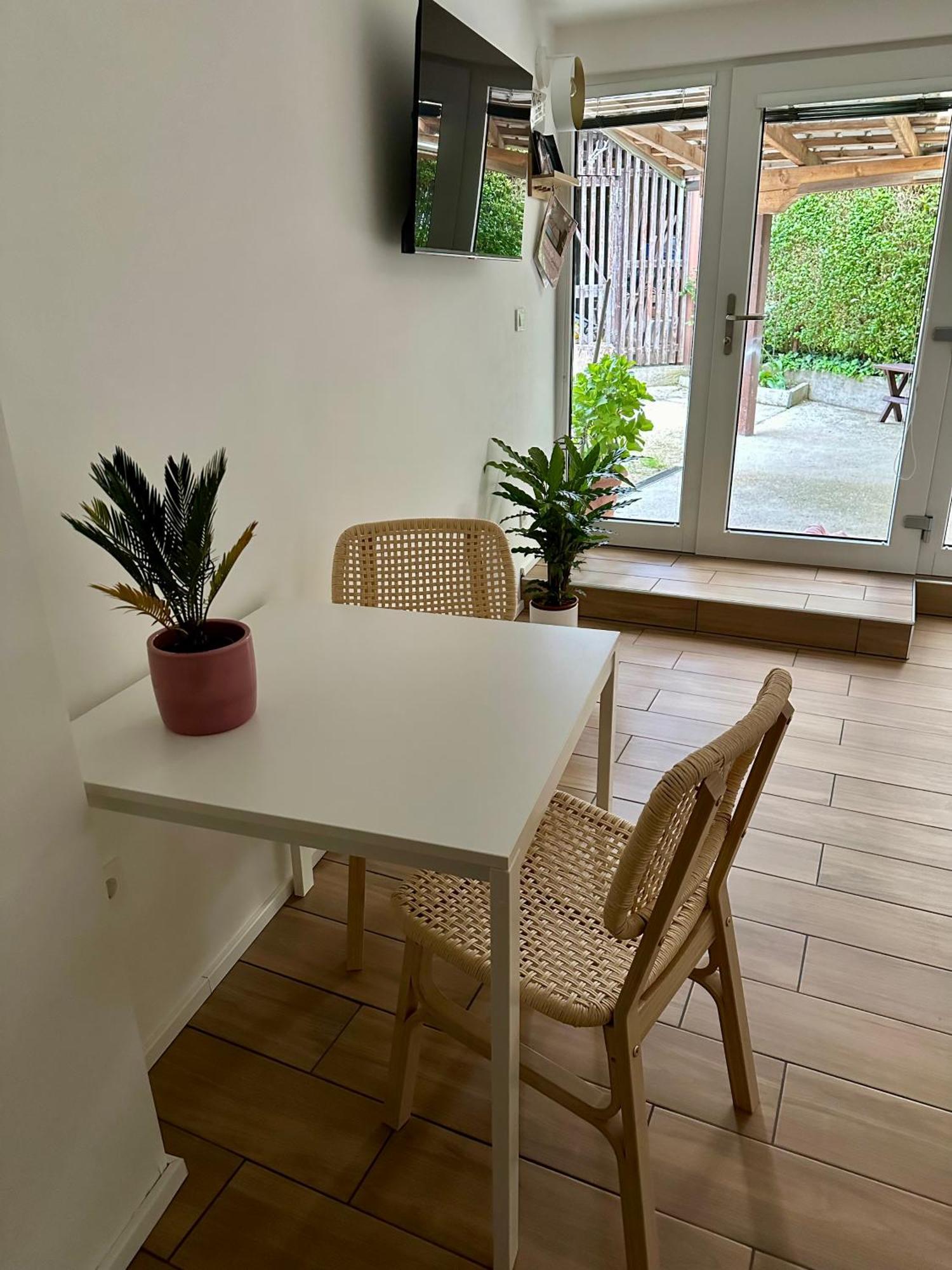 Alpine Echo Apartments โบเว็ก ภายนอก รูปภาพ